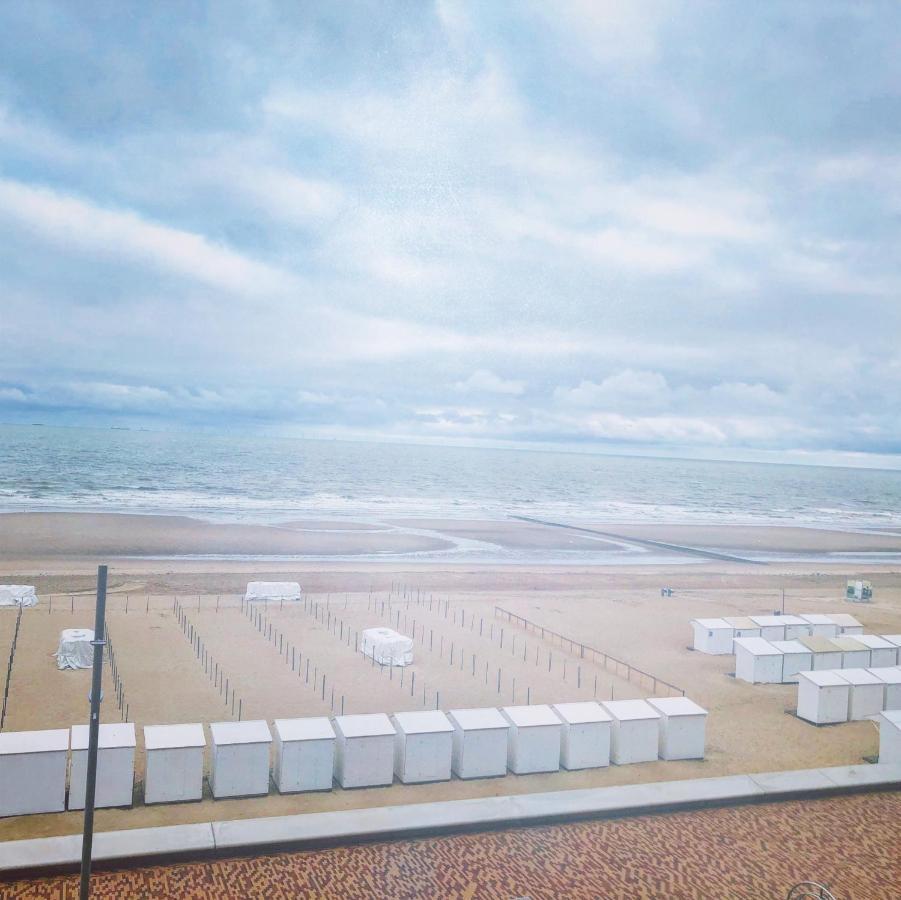 De Zandkorrel - Amazing Seaview Wenduine Exterior photo